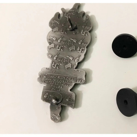 2002 Hard Rock Cafe Marketing Cafe Of The Year Pin - Picture 6 of 11